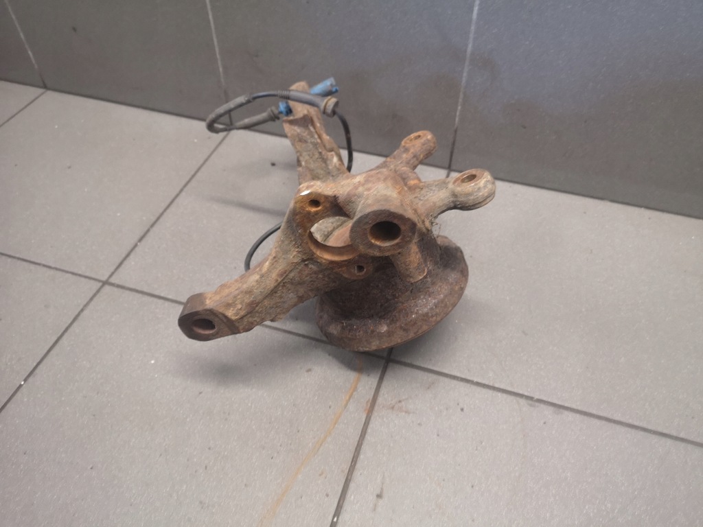 фото №6, Поворотный кулак левый перед bmw x5 e53 3.0d