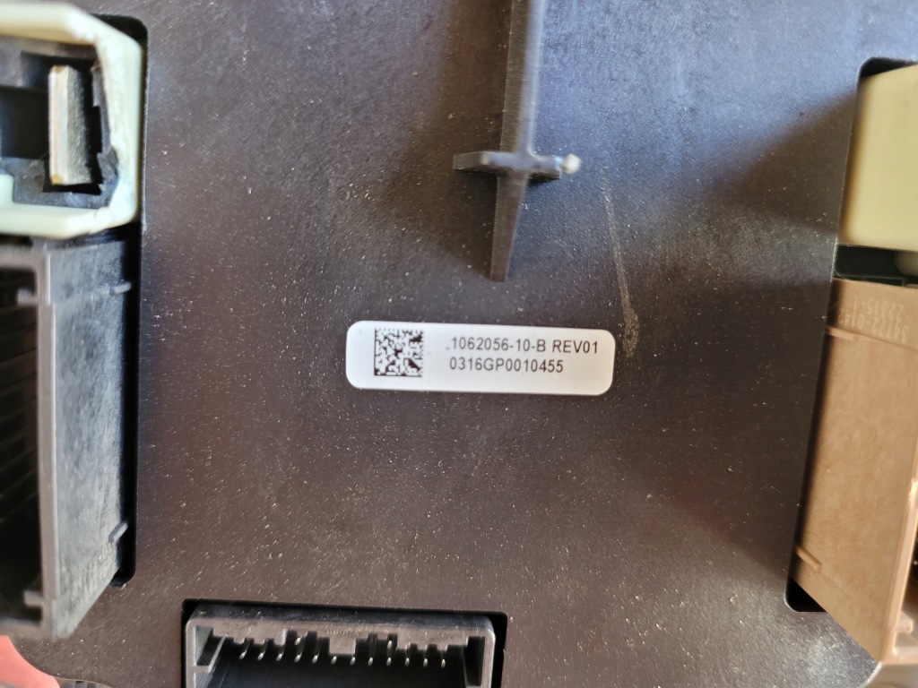 фото №5, Модуль підвіска двері tesla model x 1062056-10