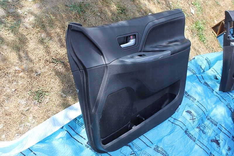 фото №9, Toyota sienna 2016 сиденья комплект кожа czarna igł