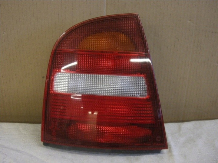 фото №1, Skoda octavia i hb лампа ліва задня