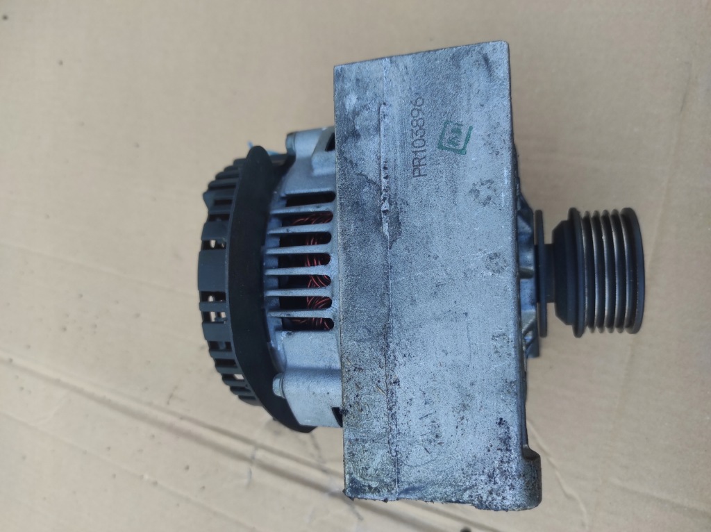 Генератор mercedes w168 1.6i 1.6 valeo 9090072 в Украине