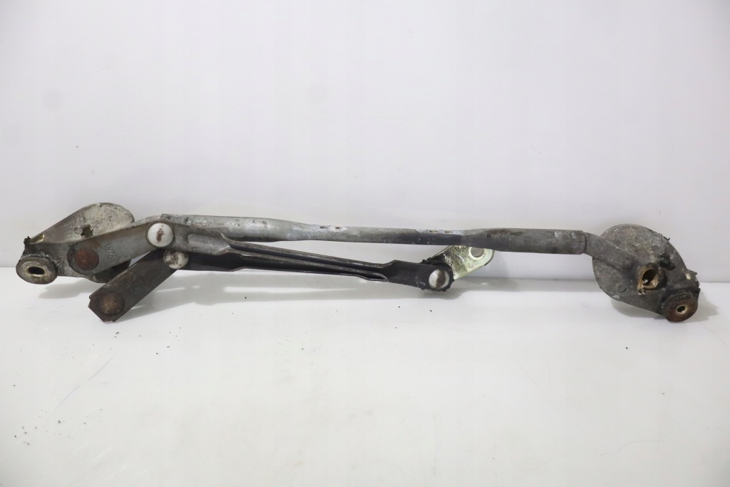 фото №1, Механизм дворник перед toyota corolla ix e12