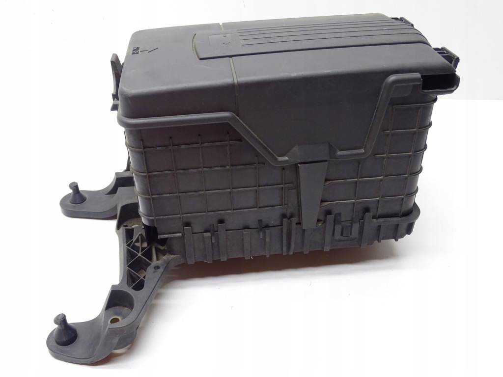 Основание аккумулятор 1km915333 vw golf vi jetta passat b7 superb 2 Цена