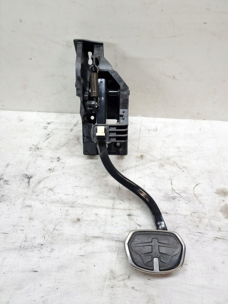 фото №1, Bmw 1 f40 педаль тормоза