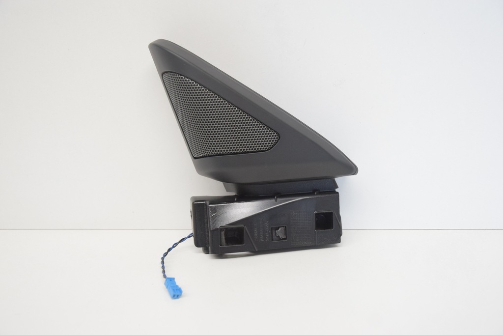 фото №1, Рамка ліва динамік захист динаміка двері bmw z4 g29