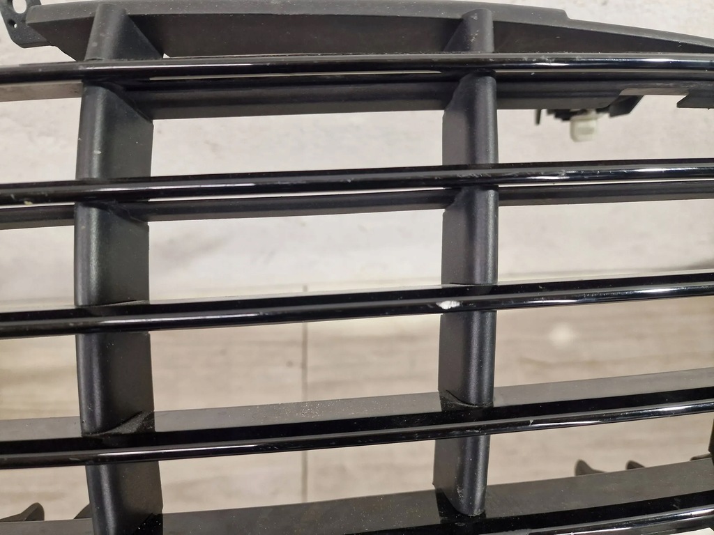 фото №6, Aston martin db11 16r- бампер перед передний