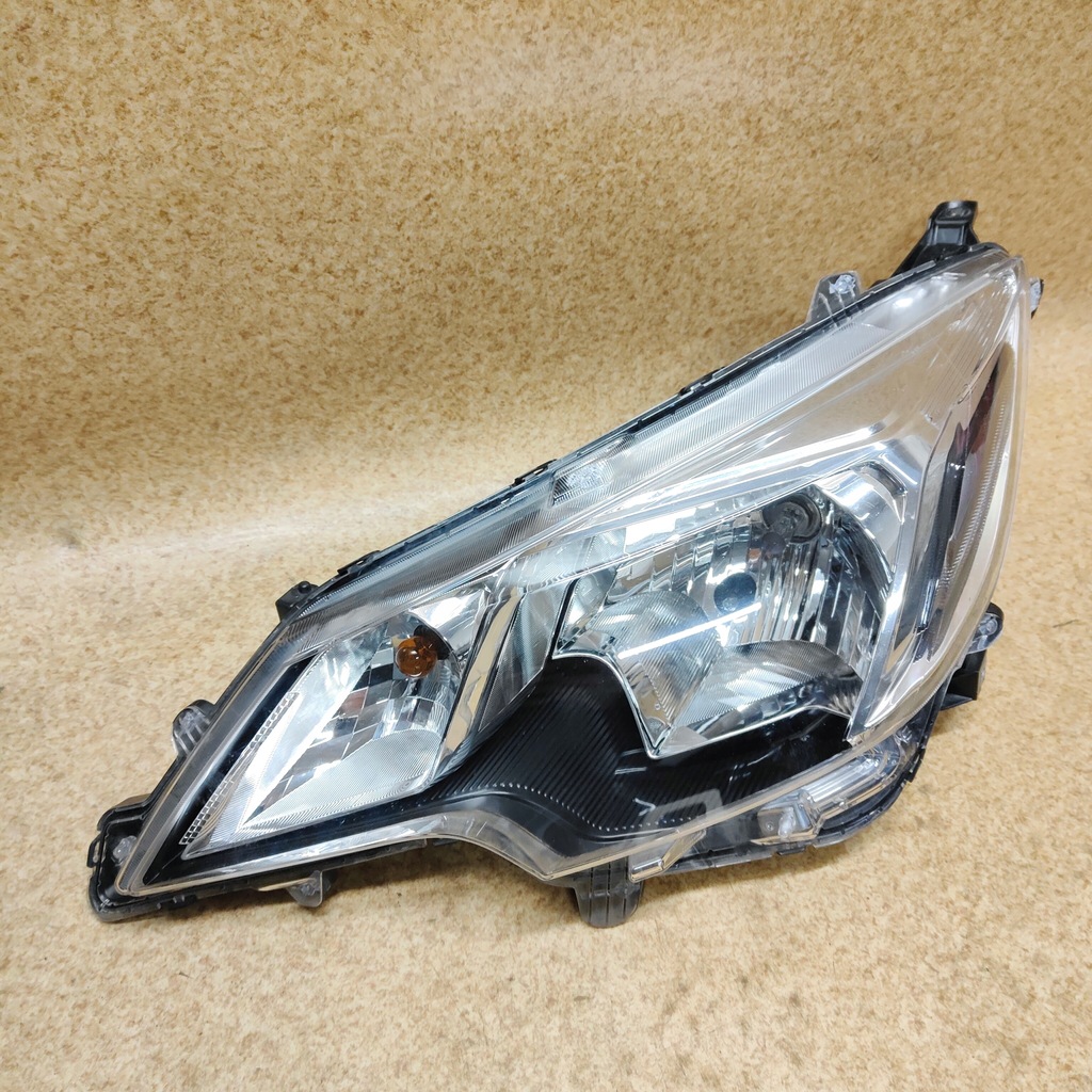 фото №1, Space star 3 iii лампа правая перед передняя