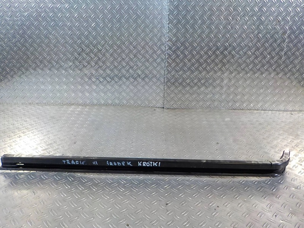 фото №1, Renault trafic iii 15- направляющая направляющая средняя