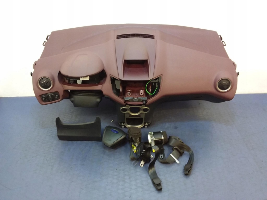 фото №1, Ford fiesta mk7 панель приладів панель приладів подушка ремені