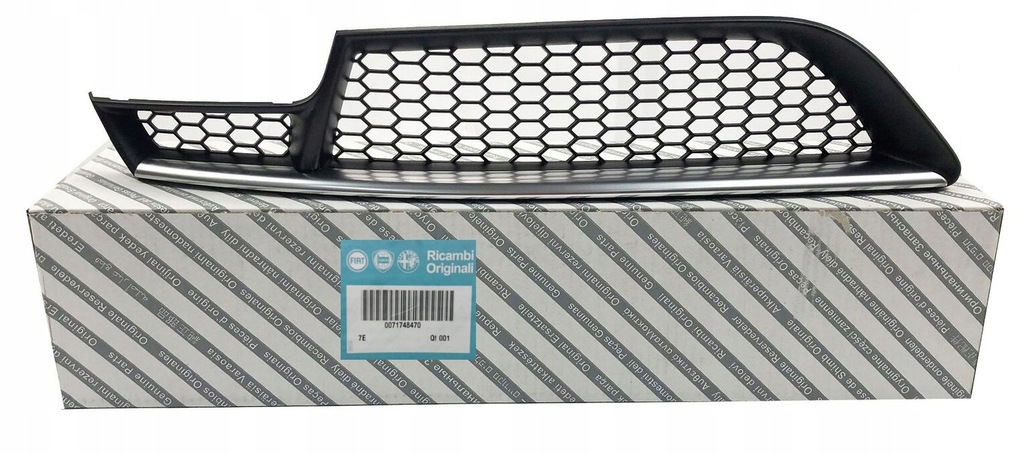 фото №4, Решітка бампера права alfa romeo gt