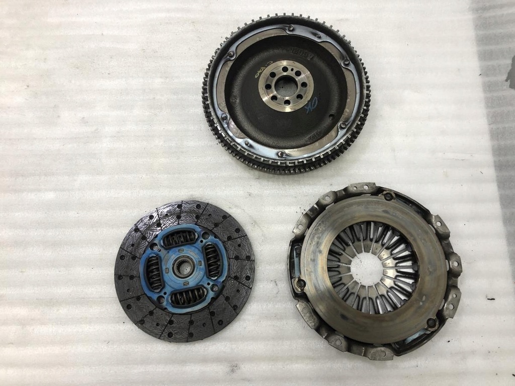 фото №10, Сцепление полный прижим nissan navara d22 np300