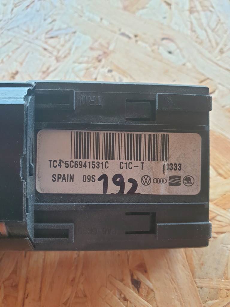 фото №4, Vw beetle переключатель света