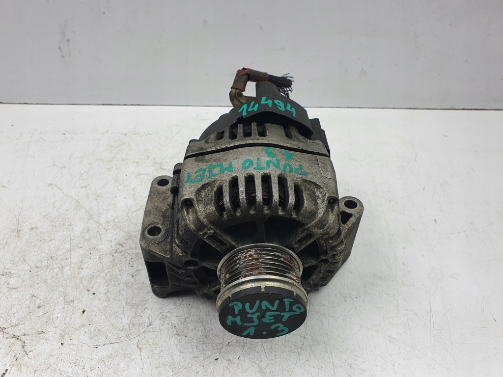 Генератор mini cooper r55 r56 0124525126 1,6 Ціна