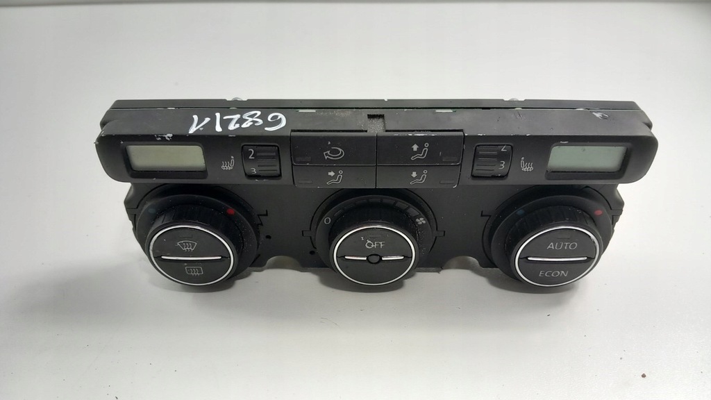 фото №1, Vw golf v панель обдув кондиционера сидений