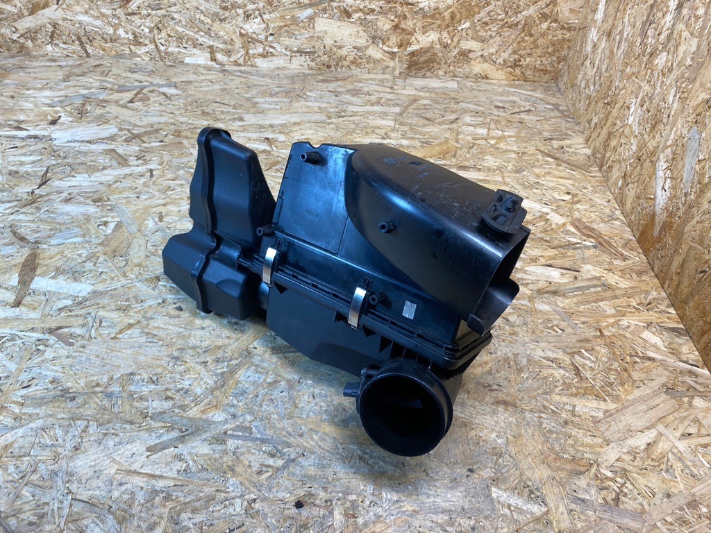 фото №7, Корпус фильтра воздуха bmw 3 g20 g21 3.0d 8594534