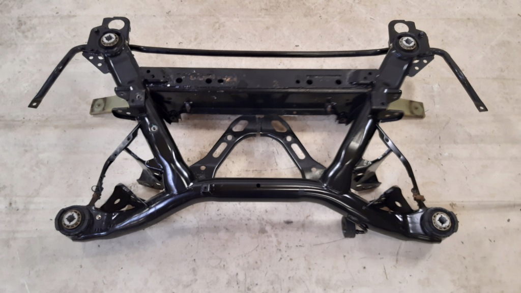 фото №8, Volvo v60 ii подрамник подрамник задняя 32221652, 31429274