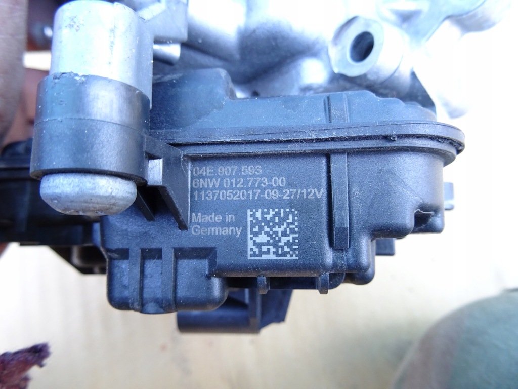 фото №8, Насос wody блок керування vw touran 1.5 tsi 05e121117c