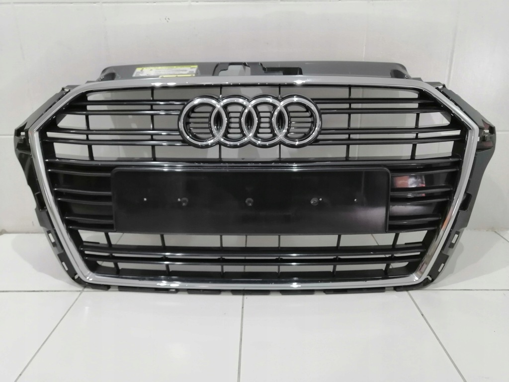фото №1, Решётка радиатора решётка радиатора audi a3 8v lift 8v3853651aa