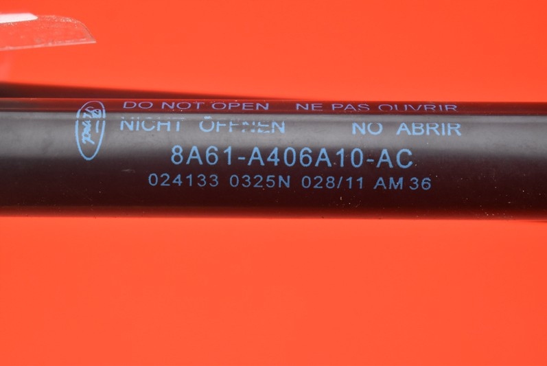 фото №7, Привод амортизаторы крышки 8a61-a406a10-ac ford fiesta mk7 5d 08-17