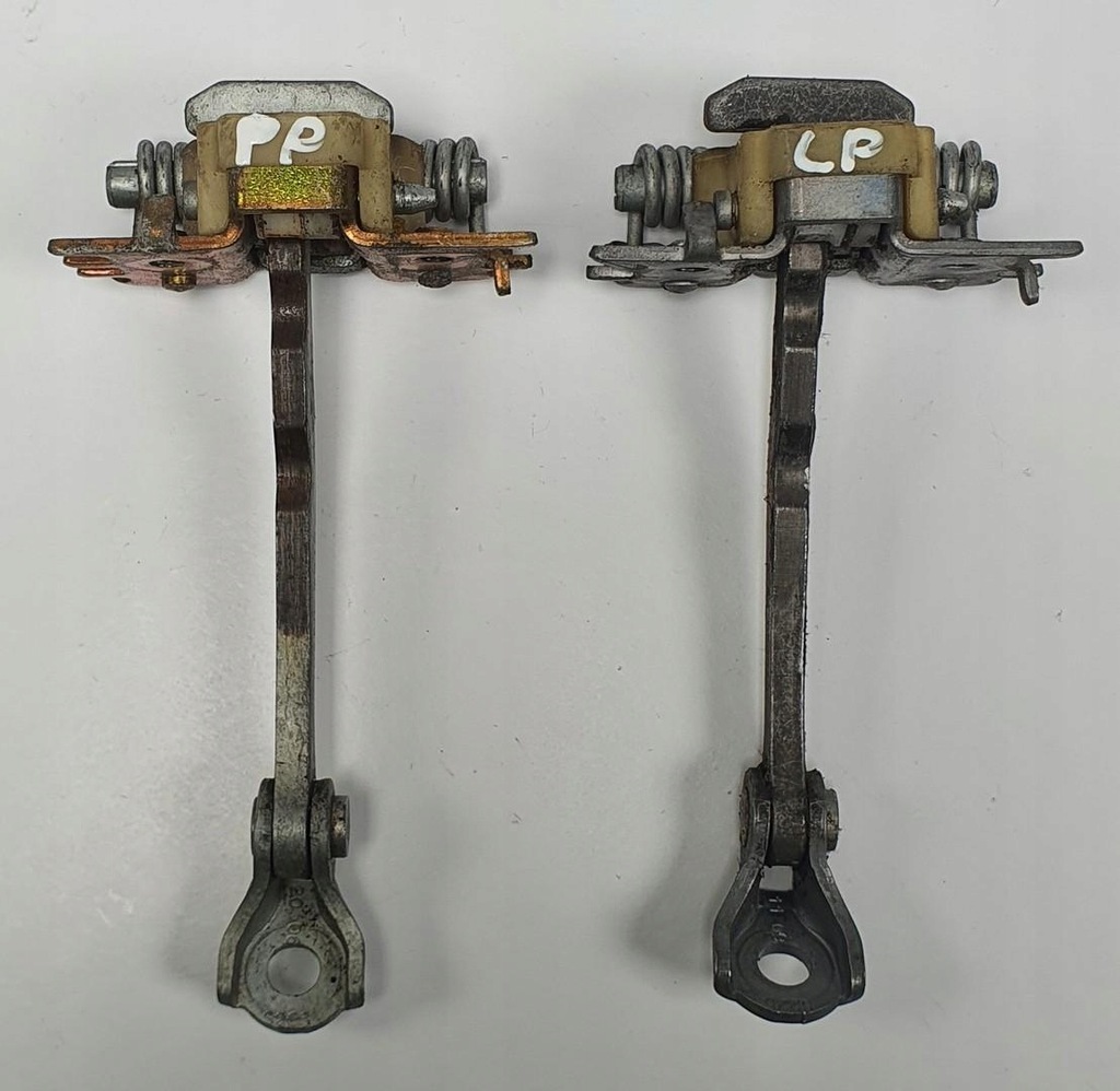 фото №6, Ограничитель дверь перед передний renault espace iv 070660