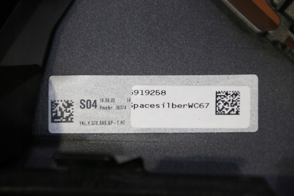 фото №11, Bmw 7 g70 i7 бампер перед передній usa колір c67