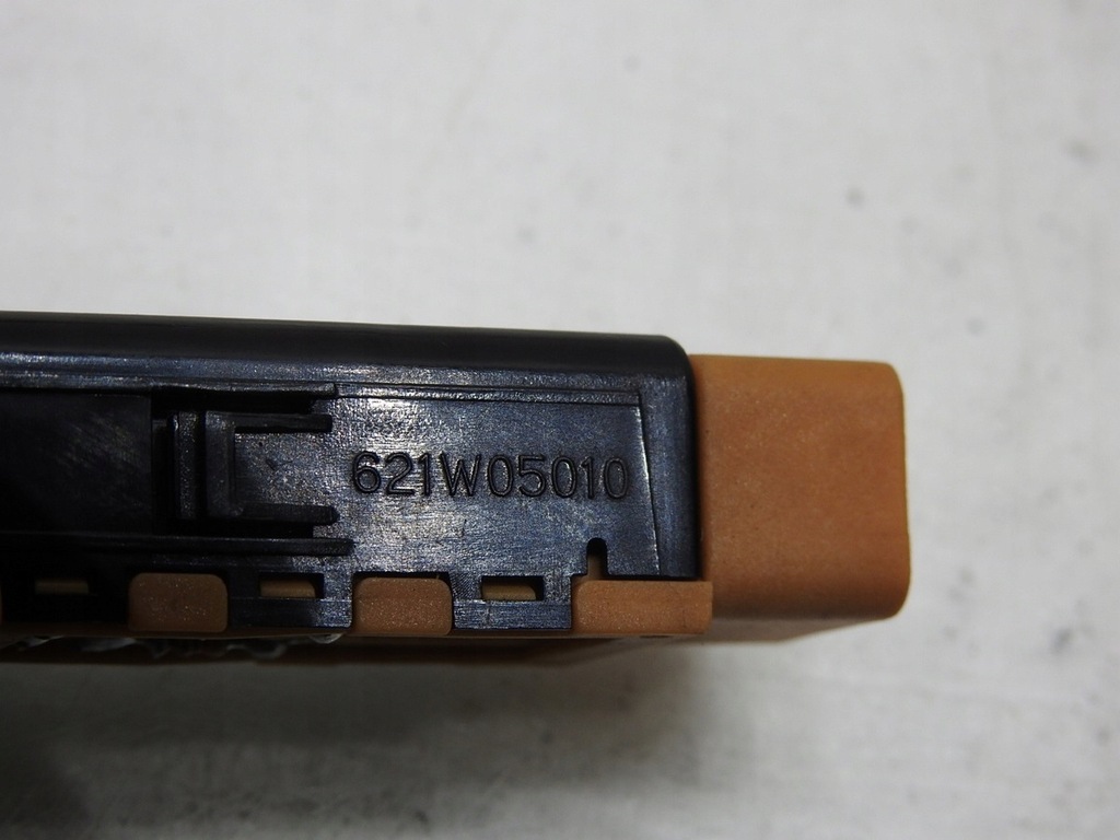 фото №8, Кнопка підігрів скло задня santa fe ii