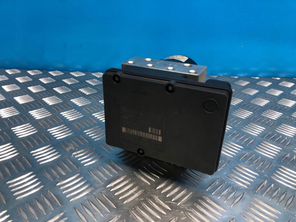 фото №1, Mercedes clk w209 cabrio насос тормозная abs