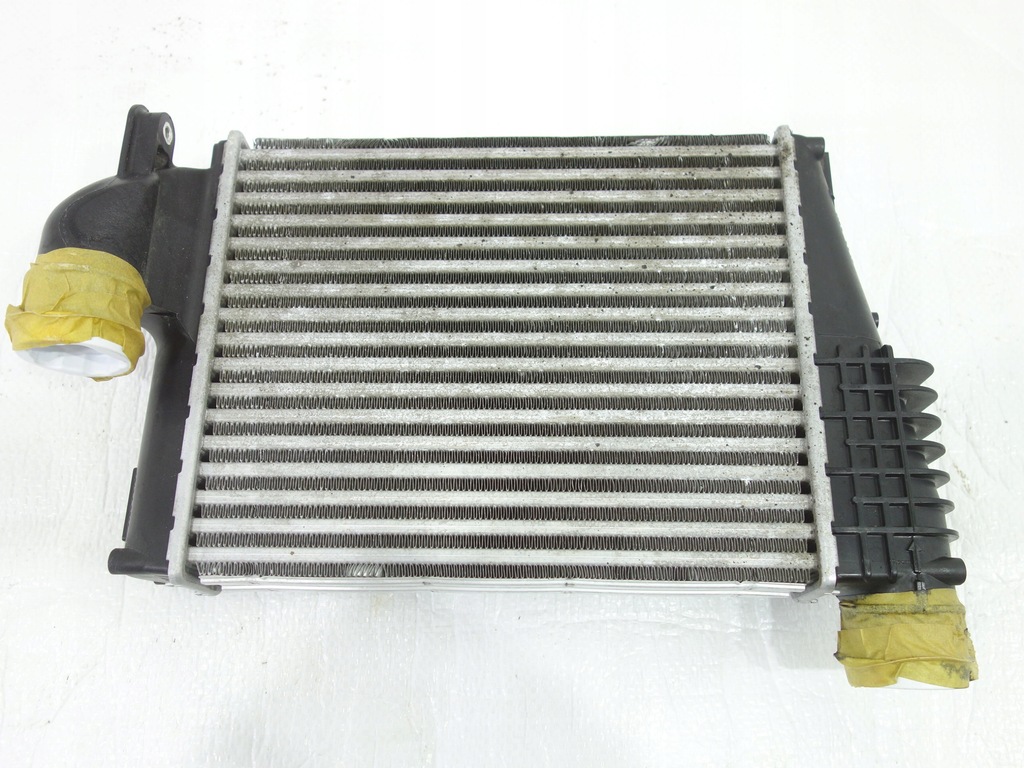 фото №1, Интеркулер citroen jumpy expert iii 16- 2.0 hdi