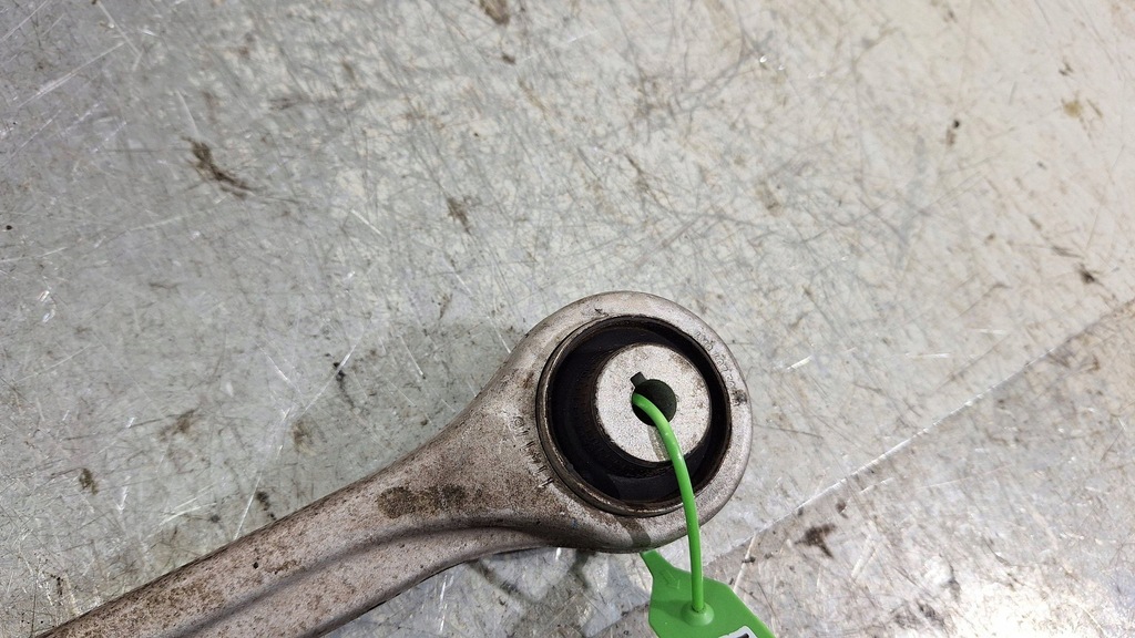 фото №7, Рычаг левый перед верхний 4m0407505b audi q5 80a 45 tfsi q7 ii 4m0 touareg 3