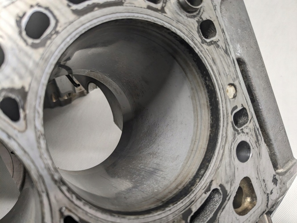 фото №15, Блок двигуна 7562288 n63b44a 4.4 v8 300kw 407km bmw f01 f02 f07 e71 x6 08-