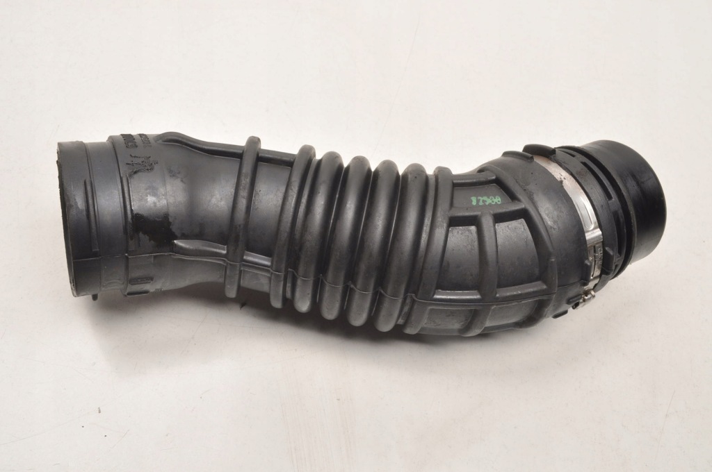 фото №1, Maserati quattroporte vi 3.0 труба повітрозабірник повітря p1 670002452