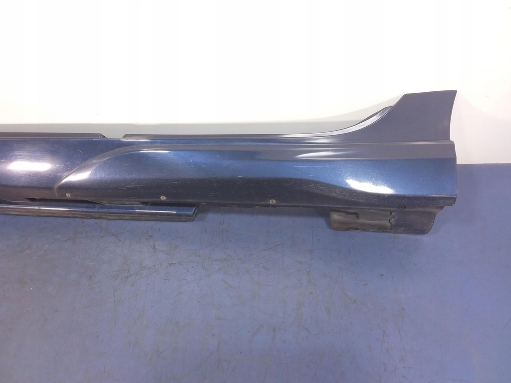 фото №2, Volvo v40 ii молдинг поріг ліва r-design 498