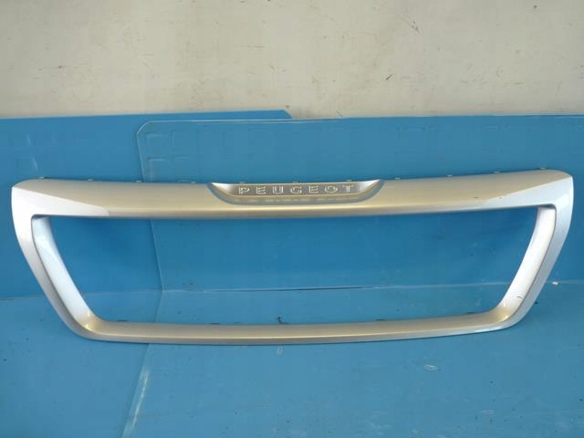 фото №1, Peugeot boxer iii lift решётка радиатора 15- 18072049