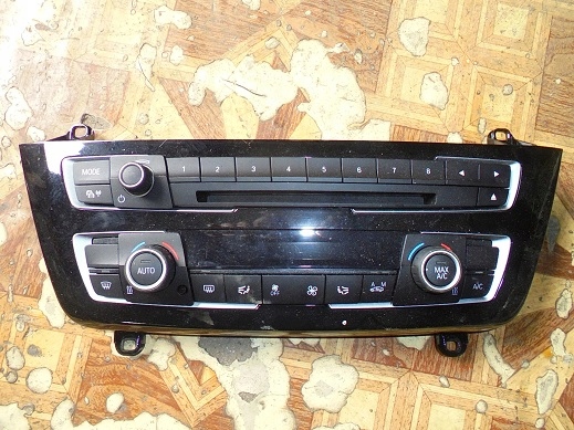 фото №1, Bmw 3 f30 f31 панель радіо 6411 9363545-02