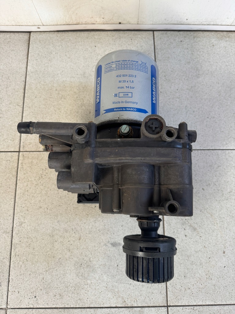 фото №1, Осушитель клапан apm mercedes actros mp 4 a0004469664