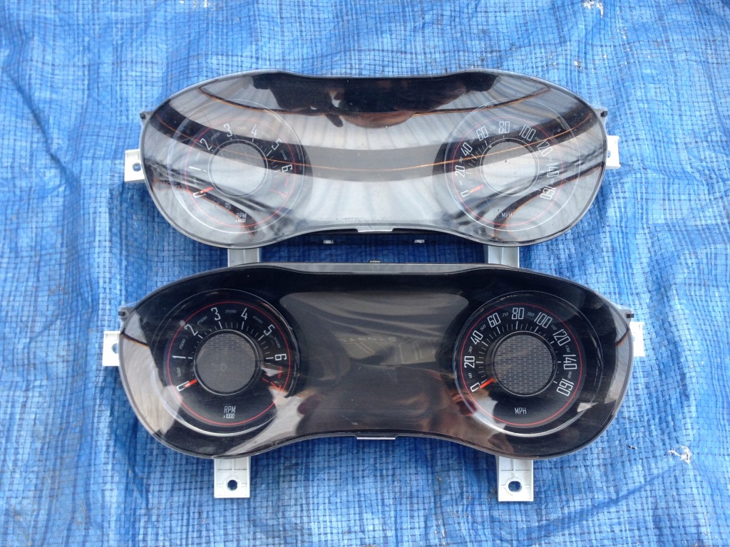 фото №1, Dodge challenger 15 16 17 18 счетчик