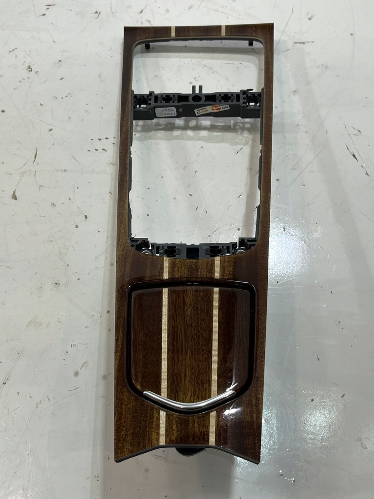 фото №1, Dekor молдинг туннель panamera 970