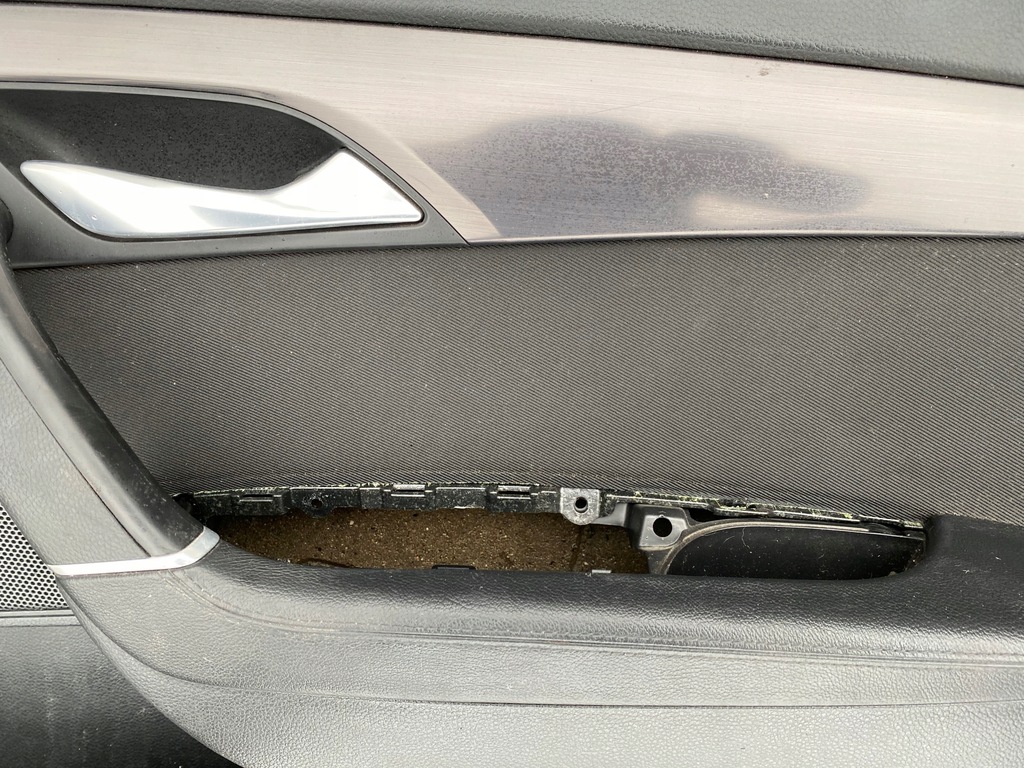 фото №7, Hyundai i40 обшивка дверь правый перед