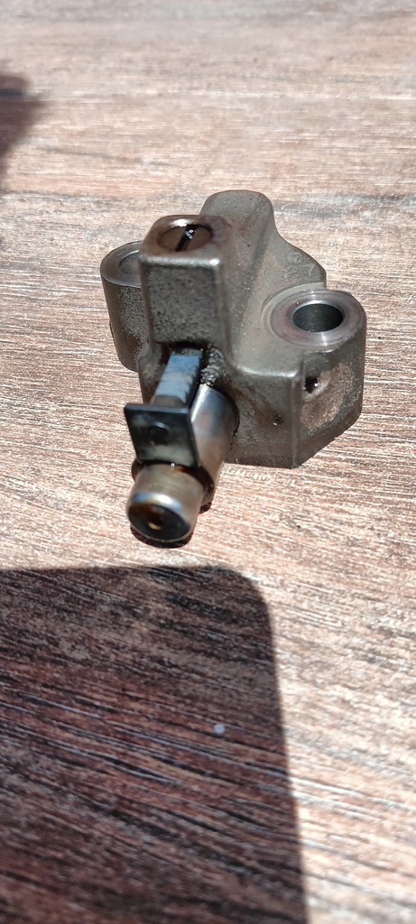 фото №7, Jeep cherokee liberty kj 01-05r 3.7 натяжитель распределительного вала правый