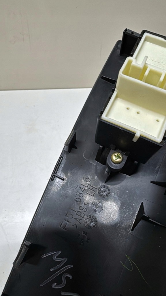 фото №2, Перемикач скло mazda rx-8 rx8 192761 + пластик корпус f151684l6