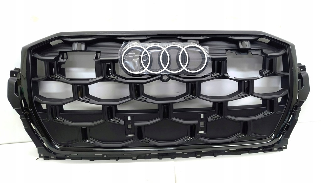 фото №1, Решётка радиатора nowe q7 4m 2024r s-line чёрный mat pod радар 4m0853651bd