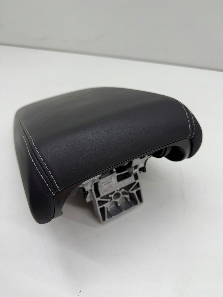 фото №11, Audi a6 s6 s7 c7 s-line подлокотник ze бардачок туннель среднего чёрный!