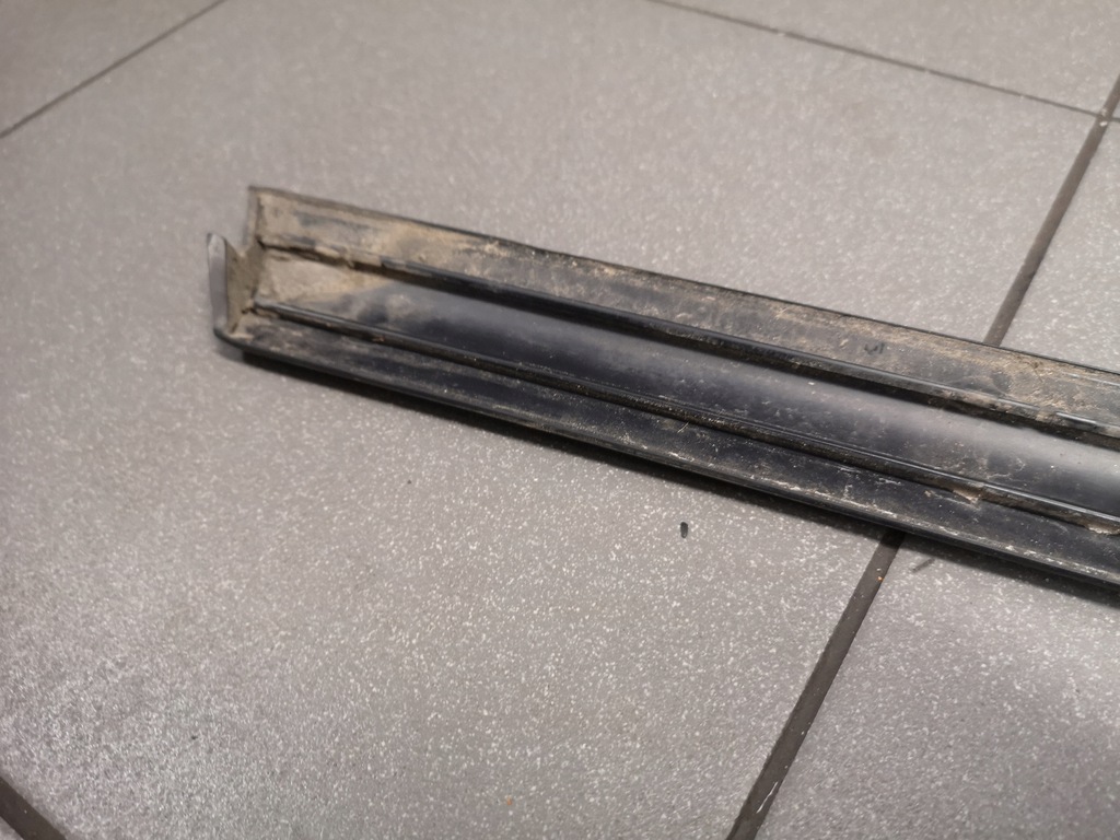 фото №7, Молдинг крыла левый задняя audi a3 8l 8l3853699a