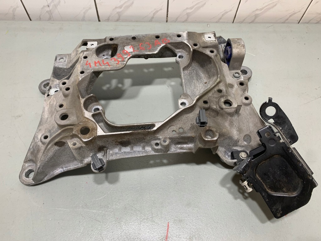 фото №1, Кронштейн коробки audi q7 4m4399263ab