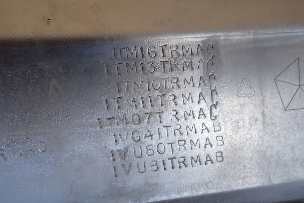 фото №12, Fiat freemont 1tx73trmac бампер перед dodge journey 2011-2016