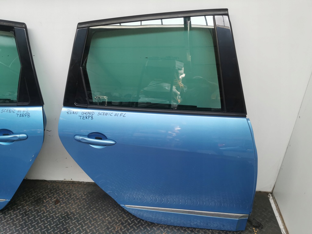 фото №4, Дверь правый задняя renault grand scenic iii lift terpb