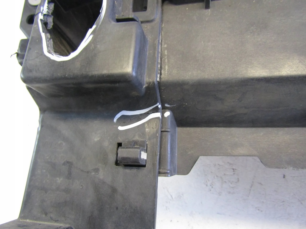 фото №14, Vw polo vi pas передний 17r--