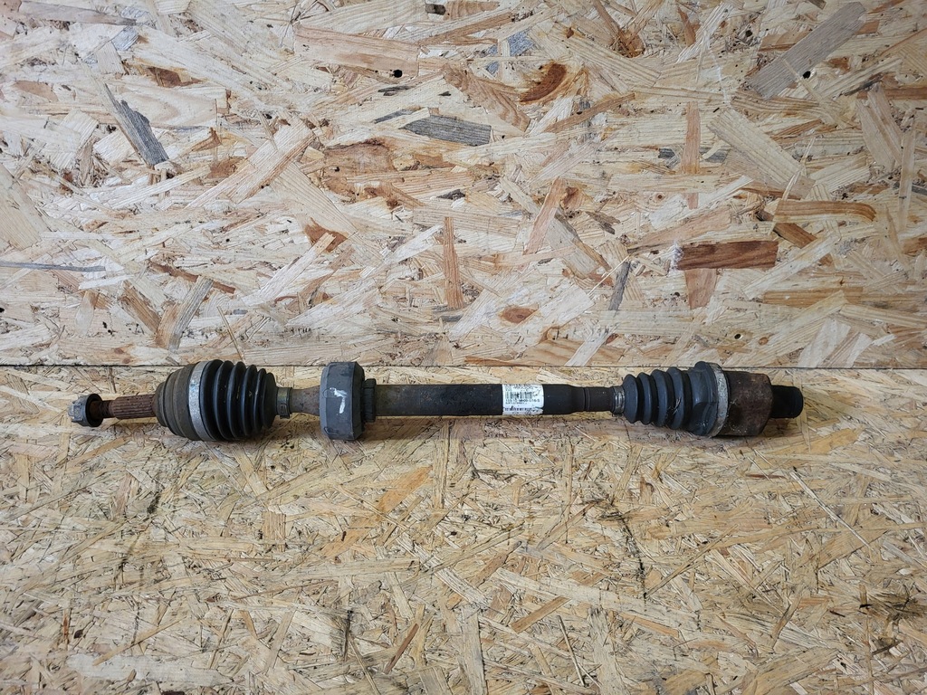 фото №1, Dacia sandero i приводной вал правый перед 8200499306