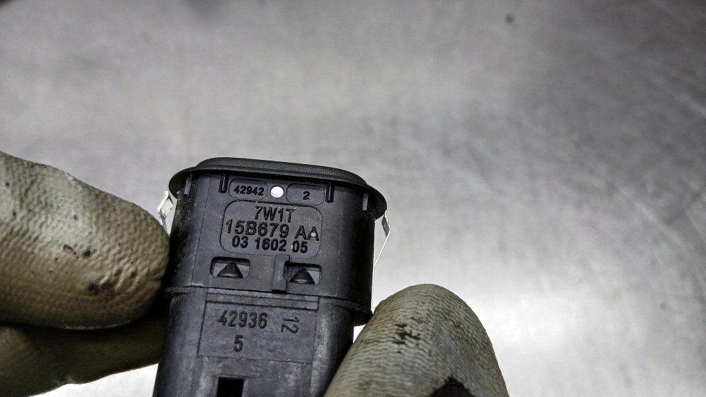 фото №5, Перемикач регулювання сидіння volvo s60 ii v60 7w1t-15b679-aa