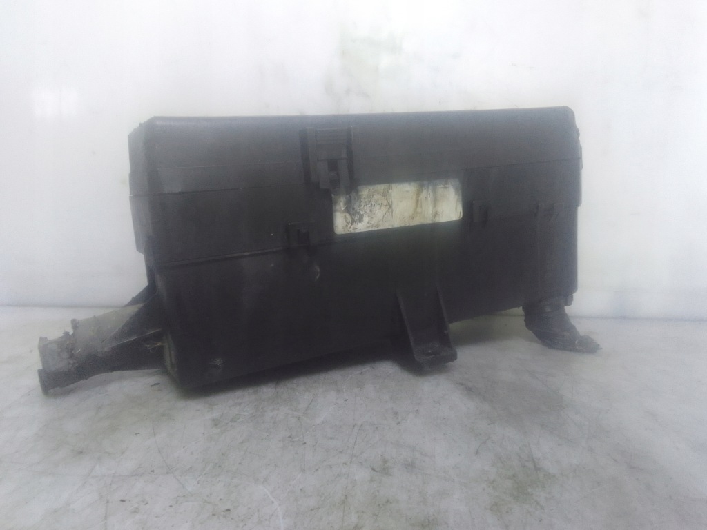 фото №2, Chrysler 300m bsi коробка предохранителей